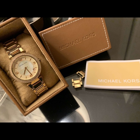 Michael Kors Jewelry - Michael Kors Gold Watch Michael Kors Jewelry - Michael Kors Gold Watch
